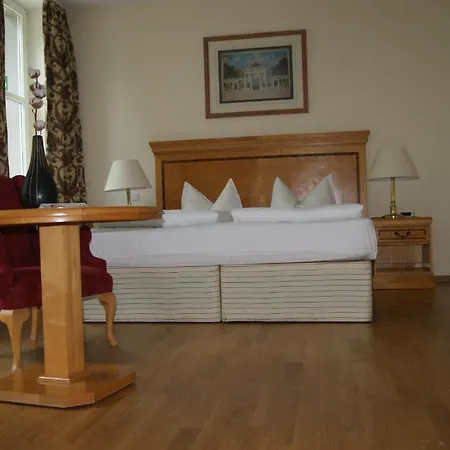 Domstuben 3*